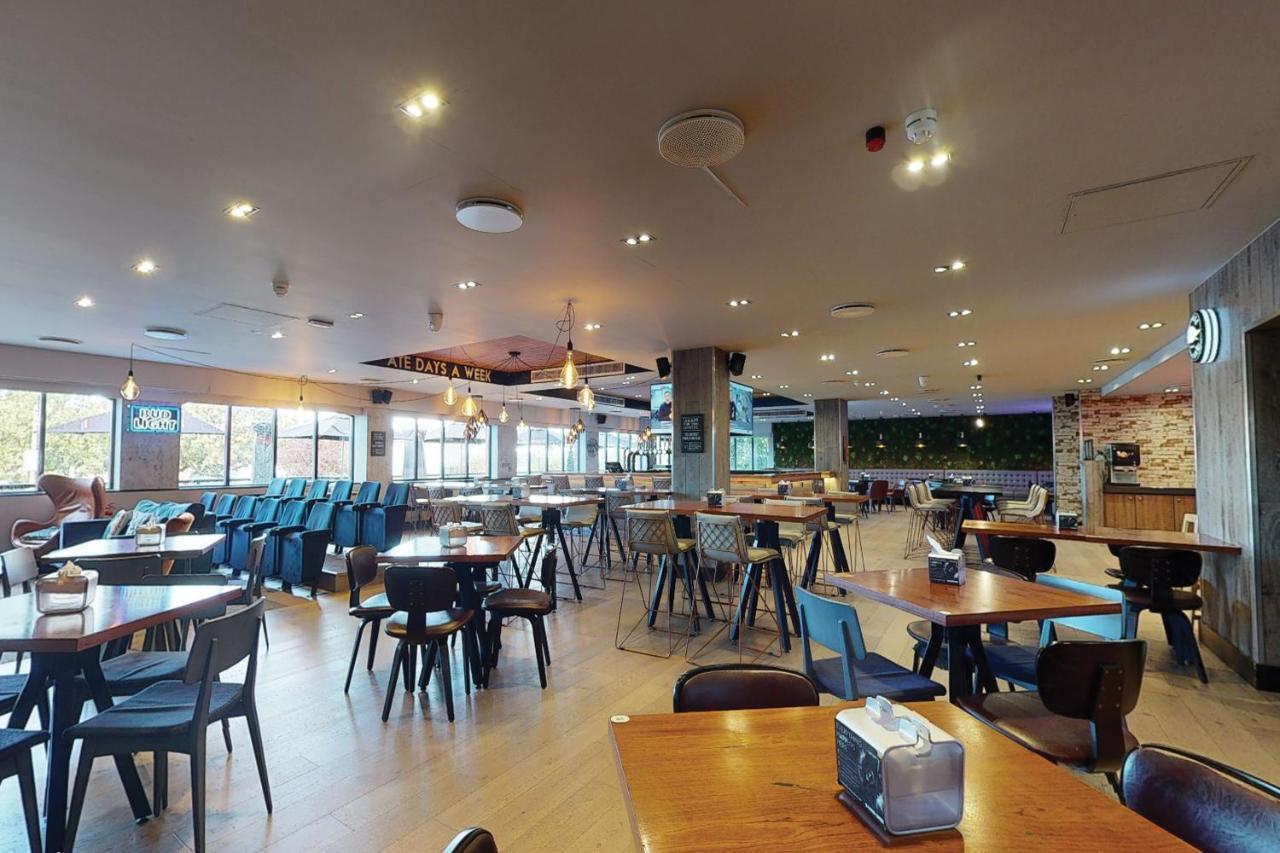 Village Hotel Nottingham Beeston  Εξωτερικό φωτογραφία