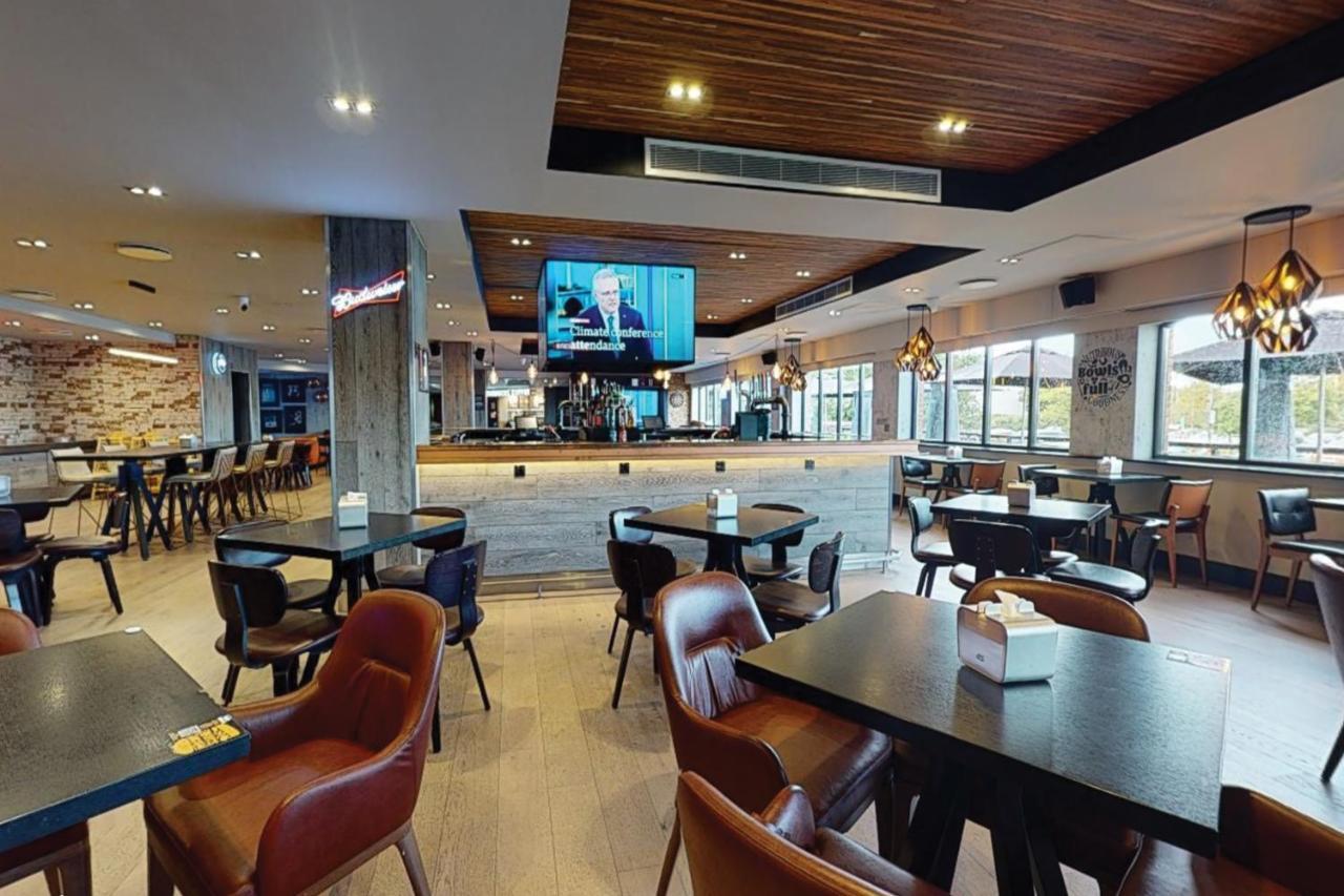 Village Hotel Nottingham Beeston  Εξωτερικό φωτογραφία