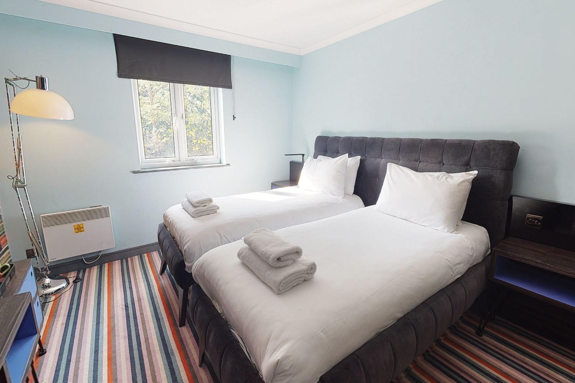 Village Hotel Nottingham Beeston  Εξωτερικό φωτογραφία