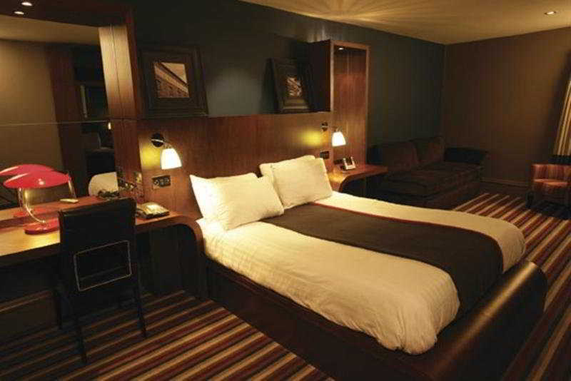 Village Hotel Nottingham Beeston  Εξωτερικό φωτογραφία