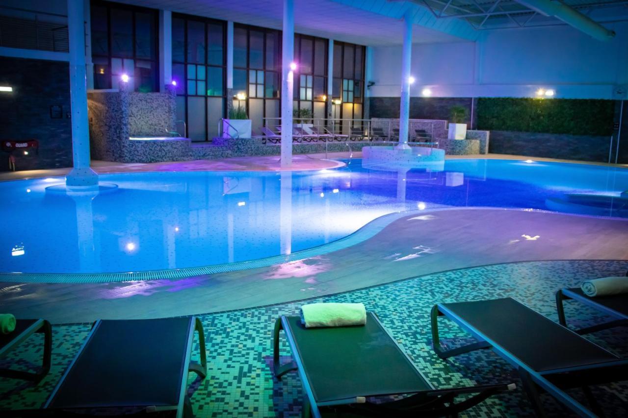 Village Hotel Nottingham Beeston  Εξωτερικό φωτογραφία